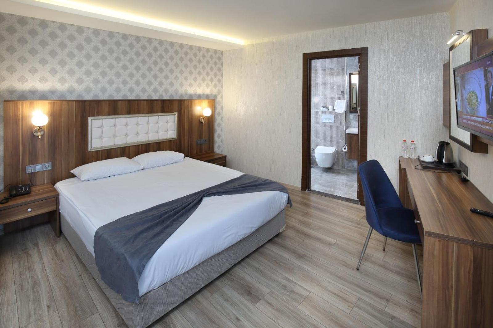 Adana Taskoeprue Hotel Экстерьер фото